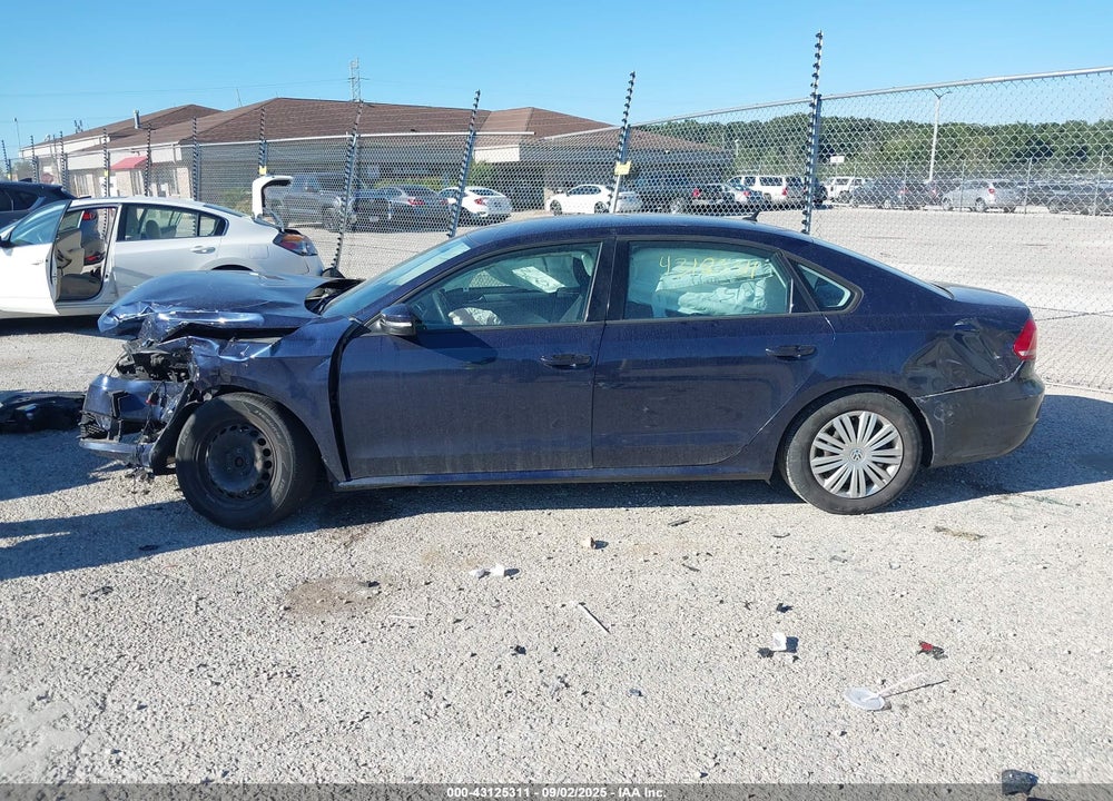 2014 VOLKSWAGEN PASSAT VIN: 1VWAS7A39EC109379