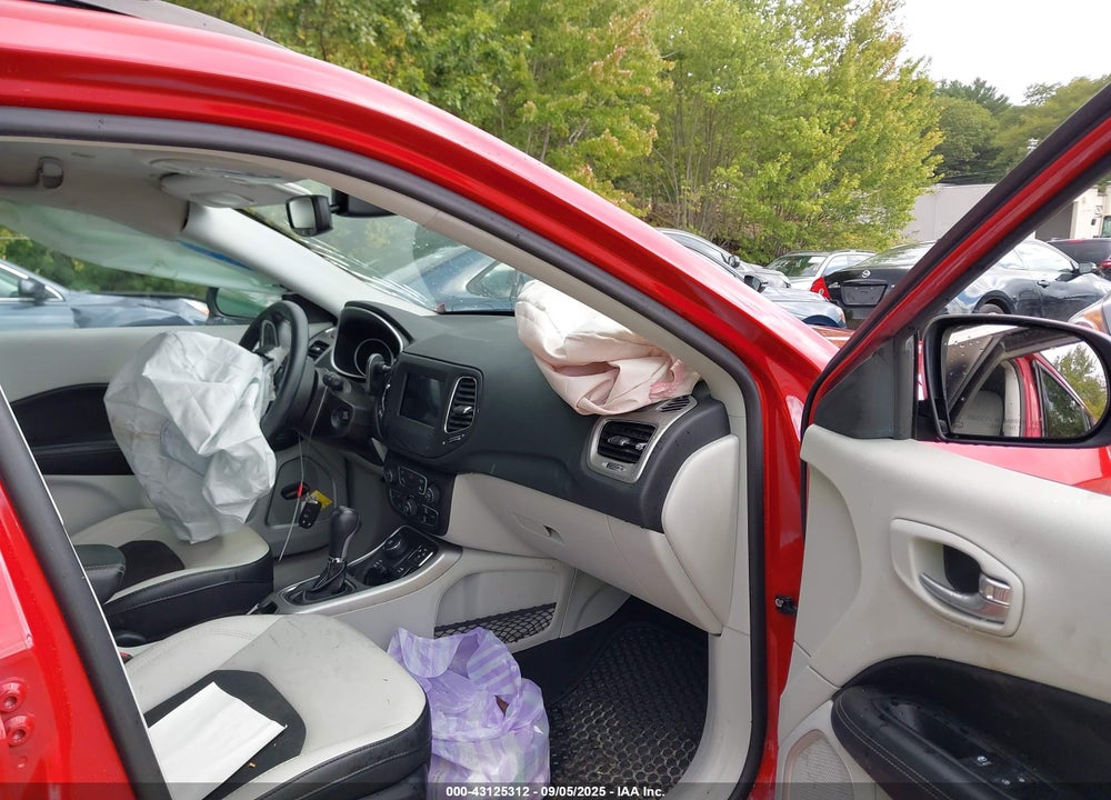 2019 JEEP COMPASS VIN: 3C4NJDBB1KT668615