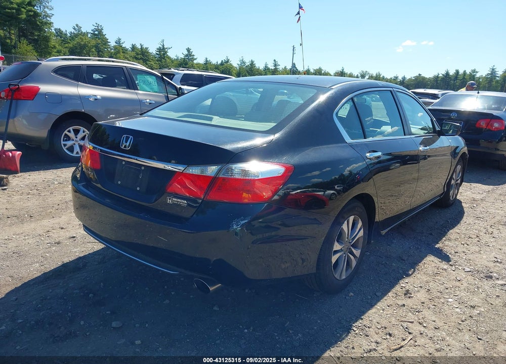 2014 HONDA ACCORD VIN: 1HGCR2F32EA180598
