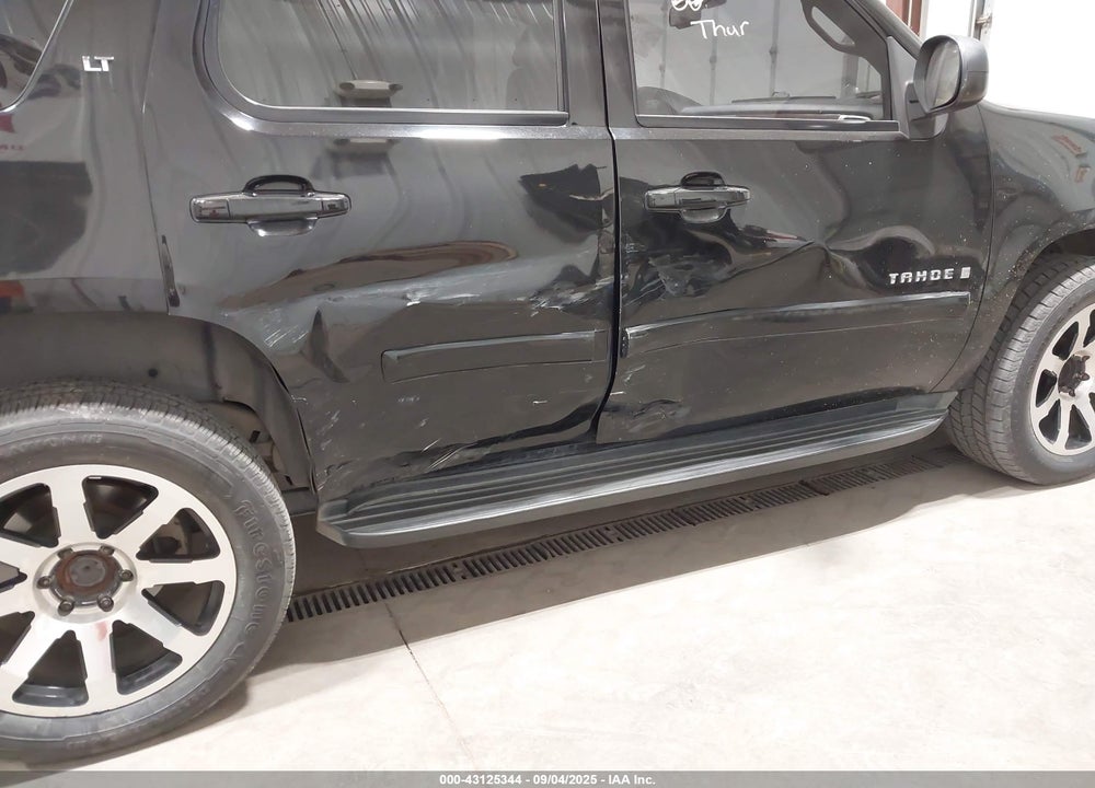 2008 CHEVROLET TAHOE LT VIN: 1GNFC13098J202495