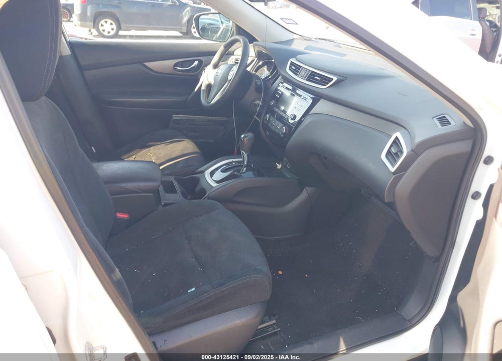 2016 NISSAN ROGUE VIN: 5N1AT2MT8GC857716
