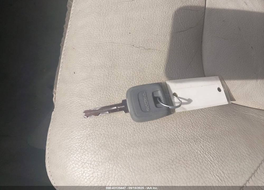 2004 VOLVO S80 2.9 VIN: YV1TS92D141352428