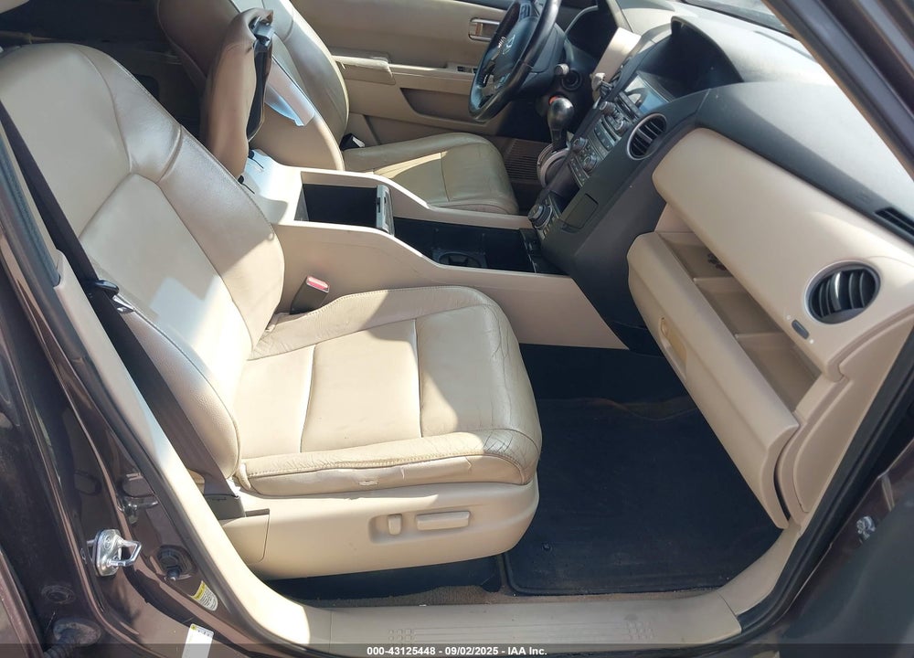 2013 HONDA PILOT VIN: 5FNYF3H97DB039553