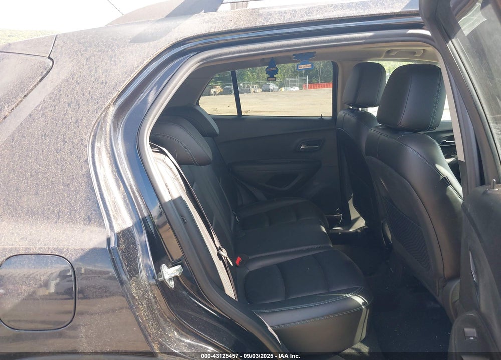 2015 CHEVROLET TRAX VIN: 3GNCJNSB8FL172754