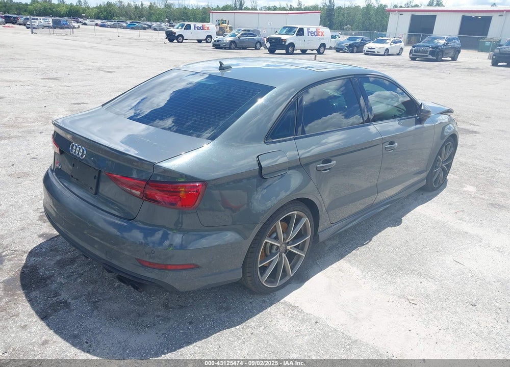 2018 AUDI S3 VIN: WAUB1GFF7J1028011