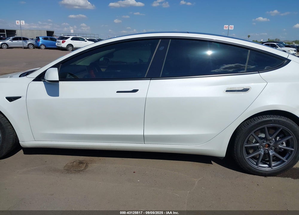 2022 TESLA MODEL 3 VIN: 5YJ3E1EB0NF211691