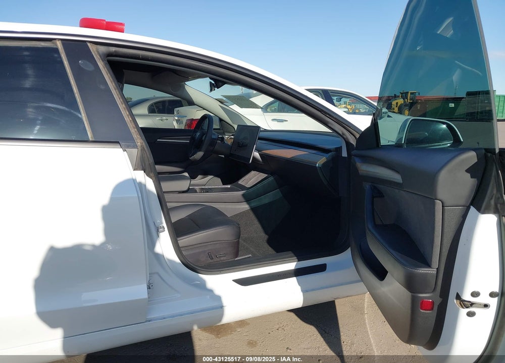 2022 TESLA MODEL 3 VIN: 5YJ3E1EB0NF211691