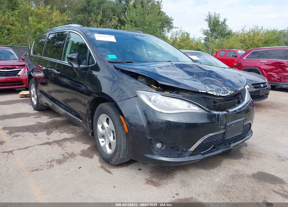 2017 CHRYSLER PACIFICA TOURING-L PLUS VIN: 2C4RC1EG2HR533186