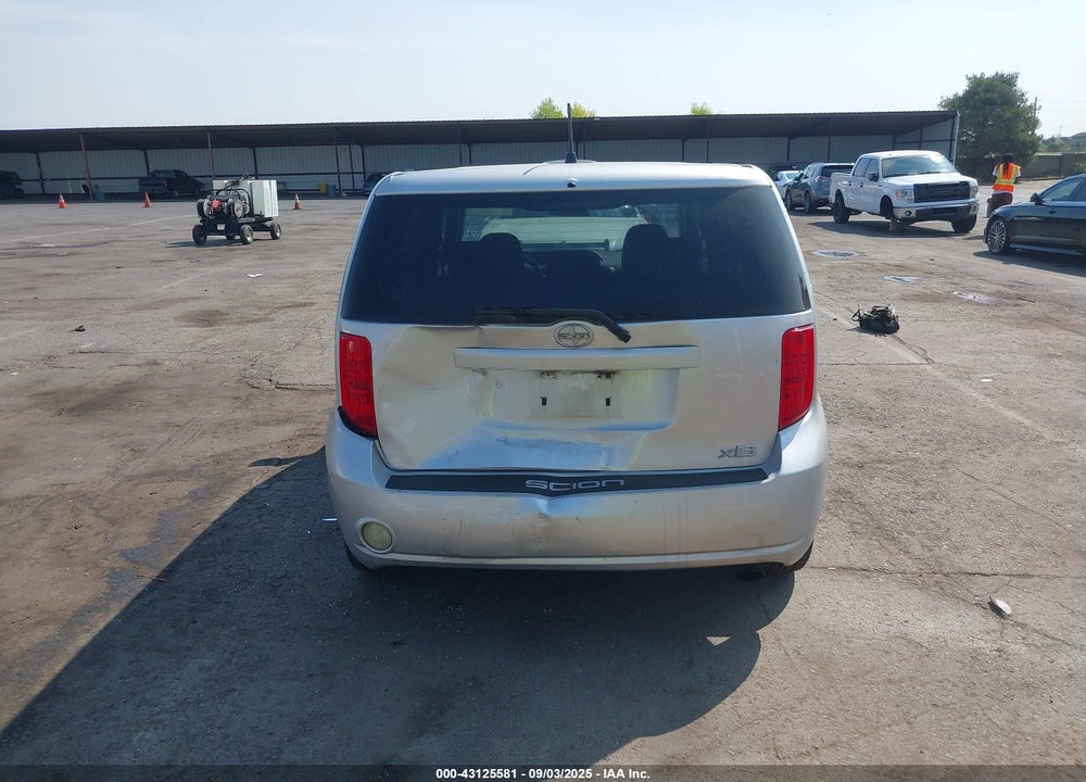 2009 SCION XB VIN: JTLKE50E391088704