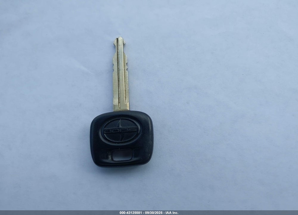 2009 SCION XB VIN: JTLKE50E391088704