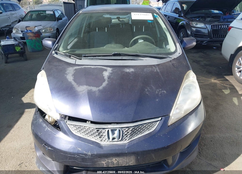 2009 HONDA FIT VIN: JHMGE88469S033252