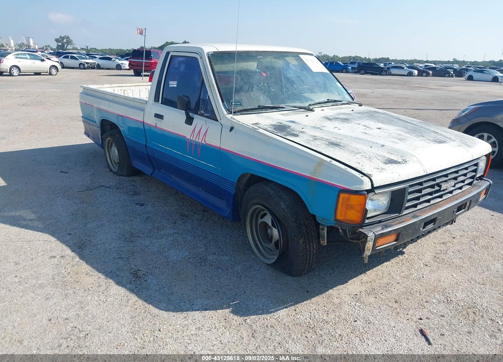 1986 TOYOTA PICKUP 1/2 TON RN50 VIN: JT4RN50R5G0111707