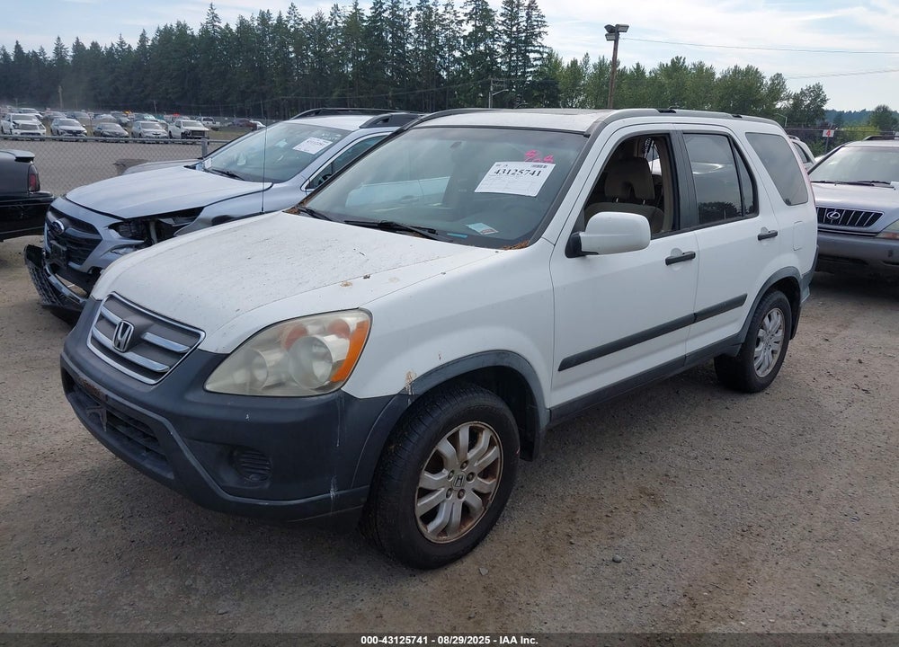2005 HONDA CR-V EX VIN: JHLRD78835C028849
