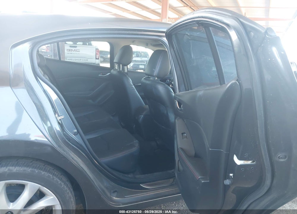 2016 MAZDA 3 VIN: JM1BM1N33G1282161
