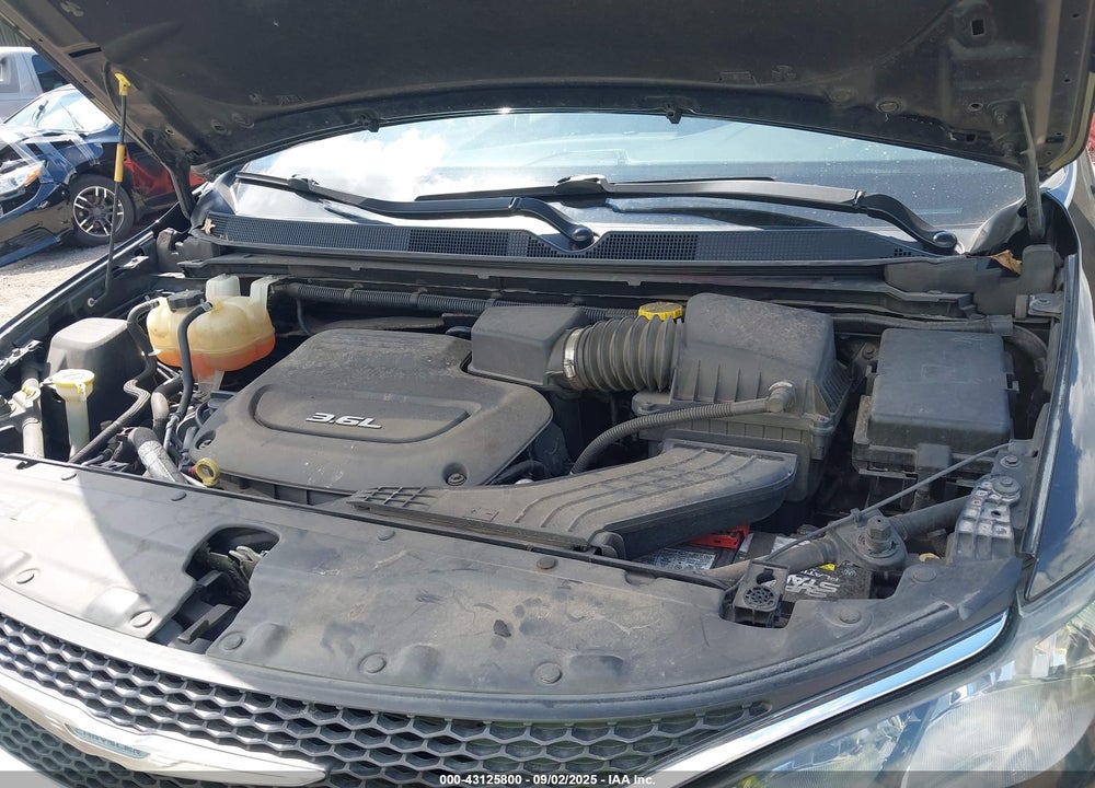 2017 CHRYSLER PACIFICA VIN: 2C4RC1CG5HR531693