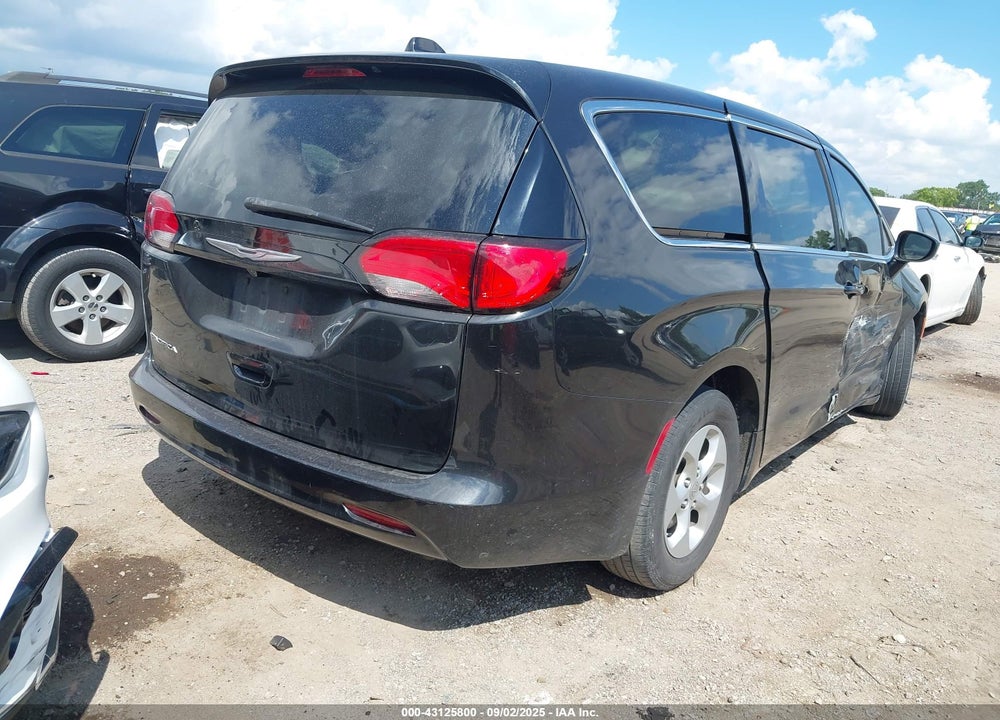 2017 CHRYSLER PACIFICA VIN: 2C4RC1CG5HR531693