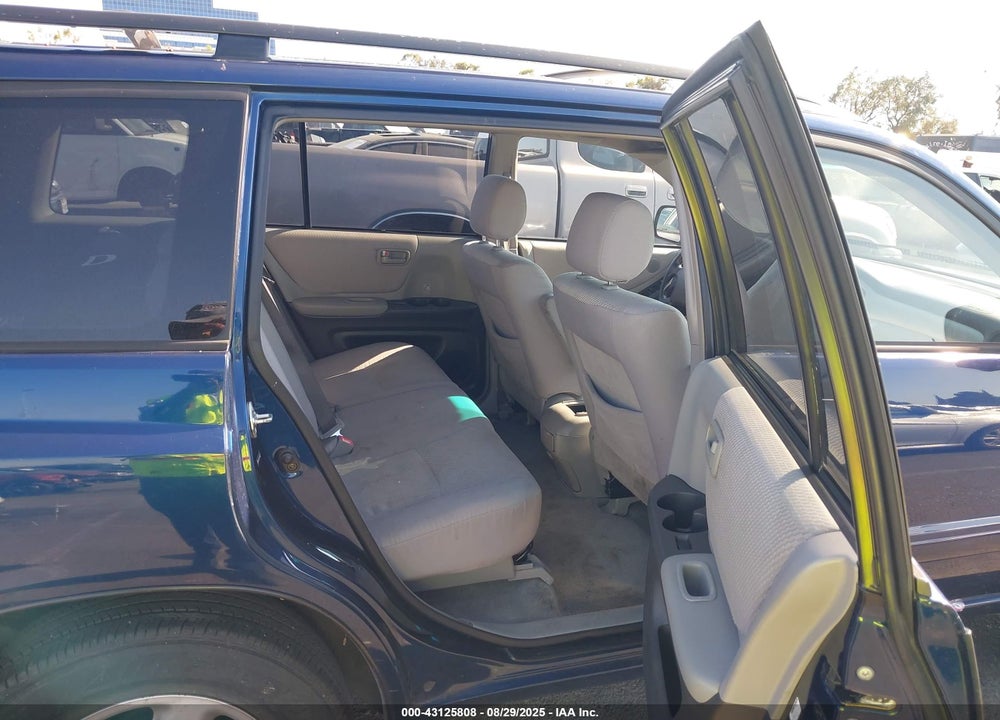 2004 TOYOTA HIGHLANDER VIN: JTEGD21A040090158