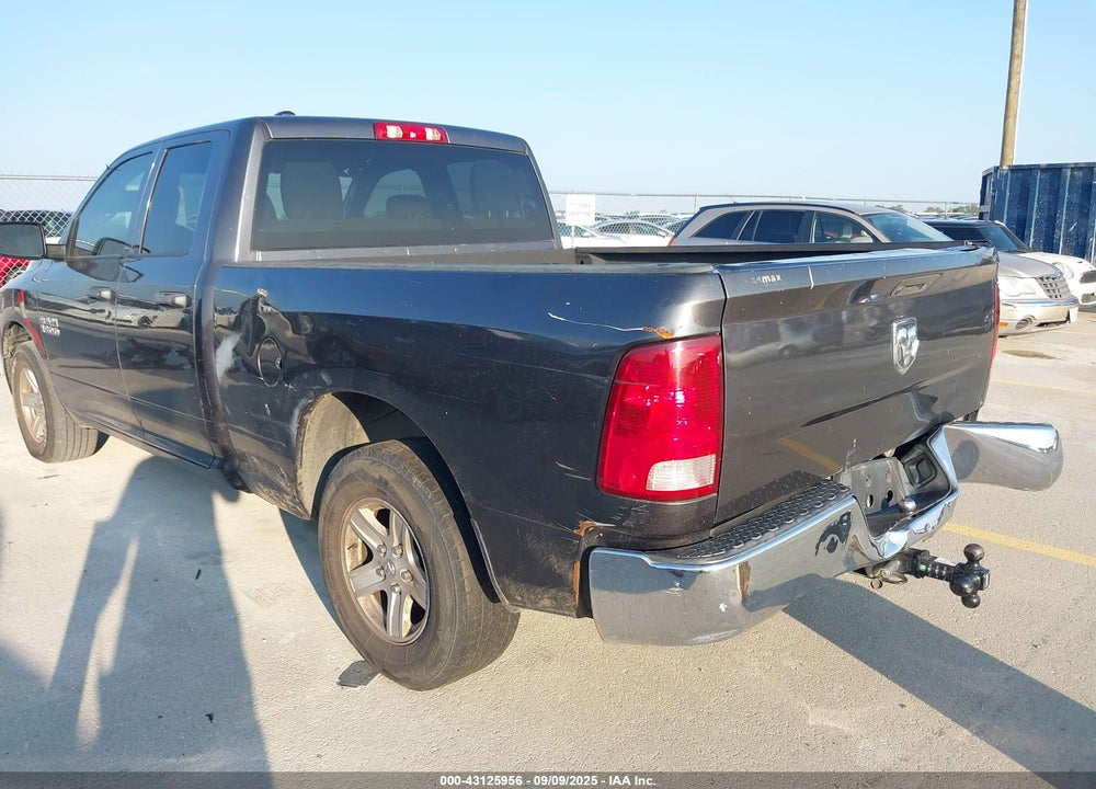 2018 RAM 1500 VIN: 1C6RR6FG6JS299155