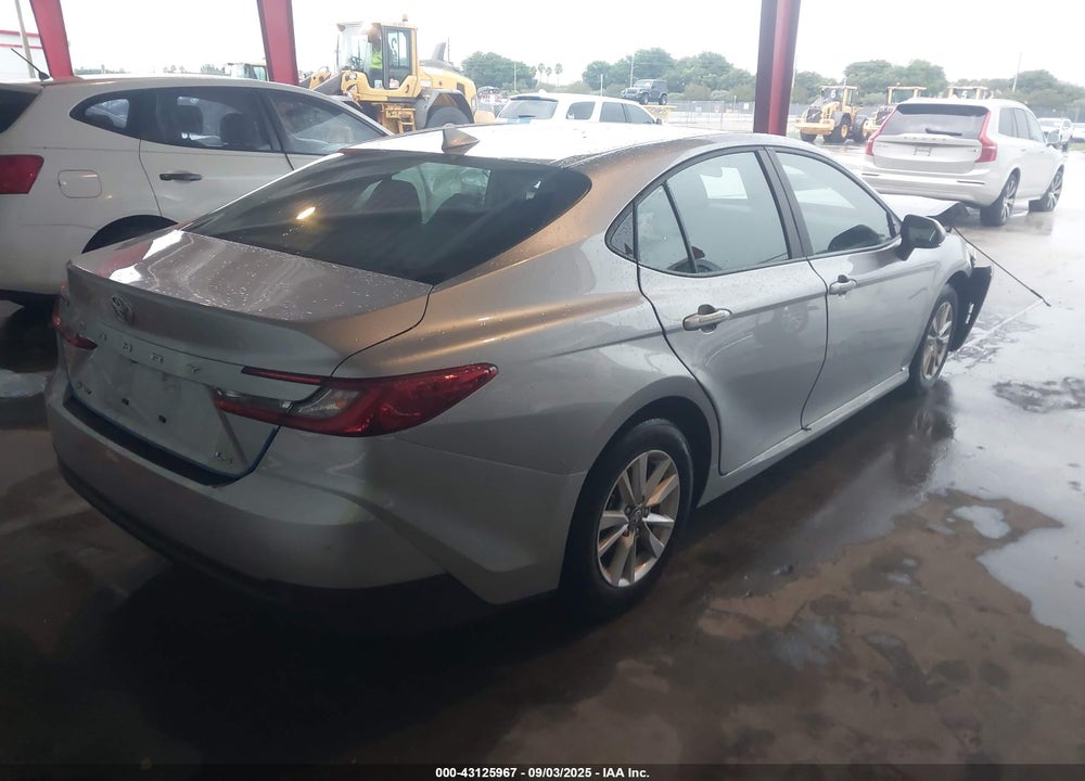 2025 TOYOTA CAMRY LE VIN: 4T1DAACK0SU568290