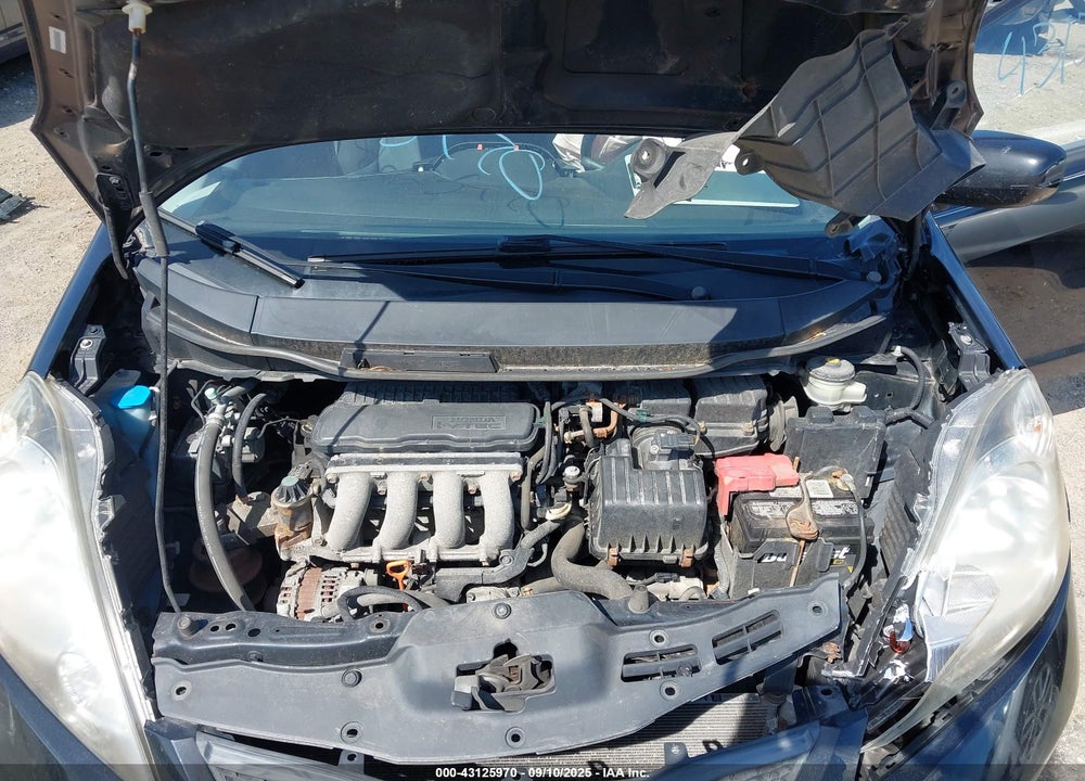 2010 HONDA FIT SPORT VIN: JHMGE8H47AC004244
