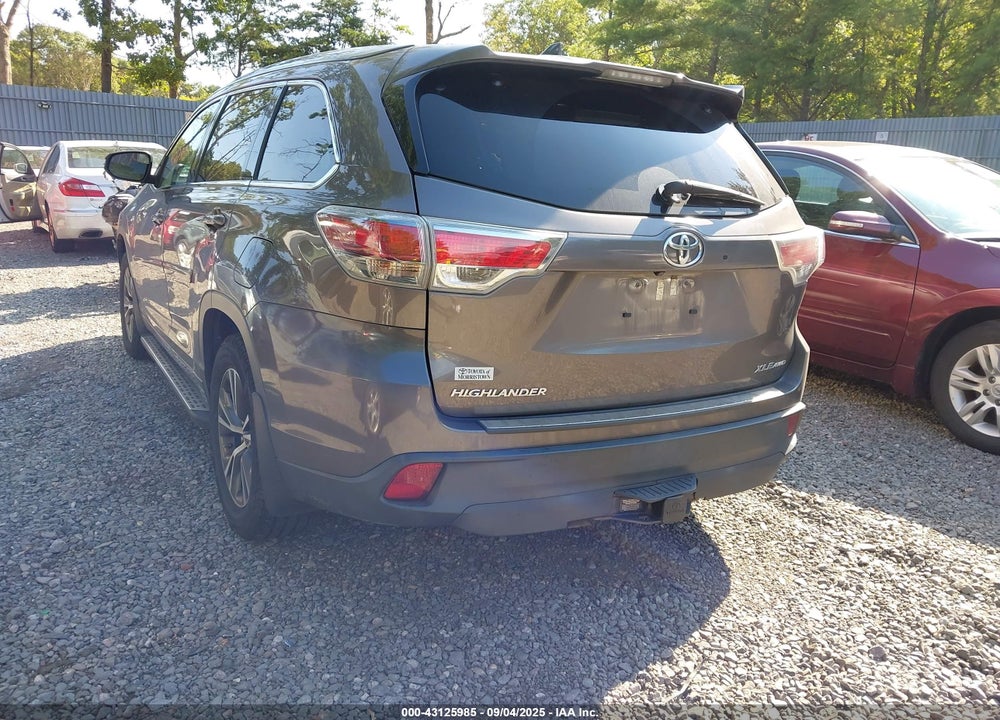 2016 TOYOTA HIGHLANDER XLE V6 VIN: 5TDJKRFH1GS301433