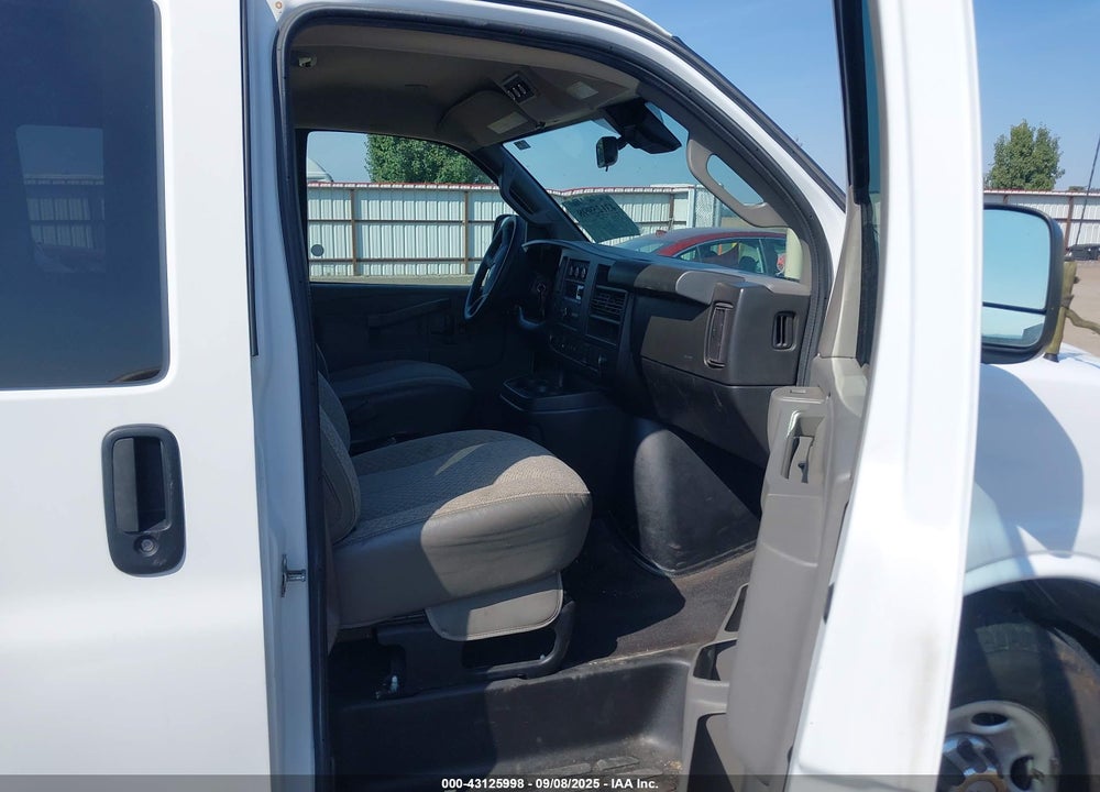 2020 CHEVROLET EXPRESS 2500 VIN: 1GAZGPFG4L1127549