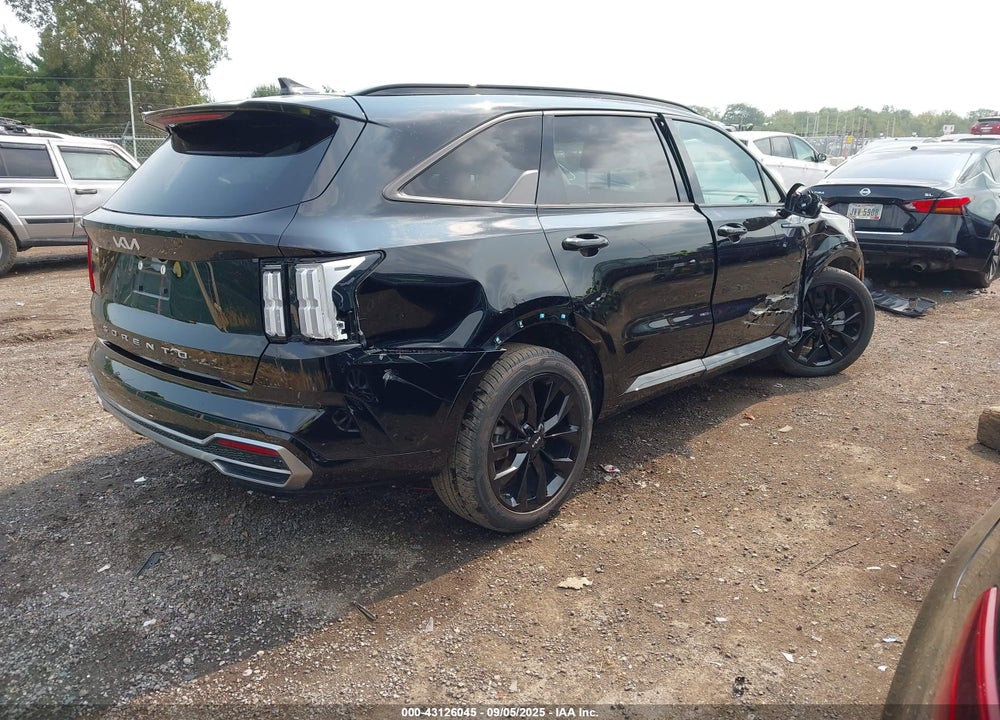 2022 KIA SORENTO VIN: 5XYRK4LF9NG079968