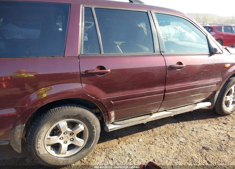 2007 HONDA PILOT EX-L VIN: 2HKYF18717H527406