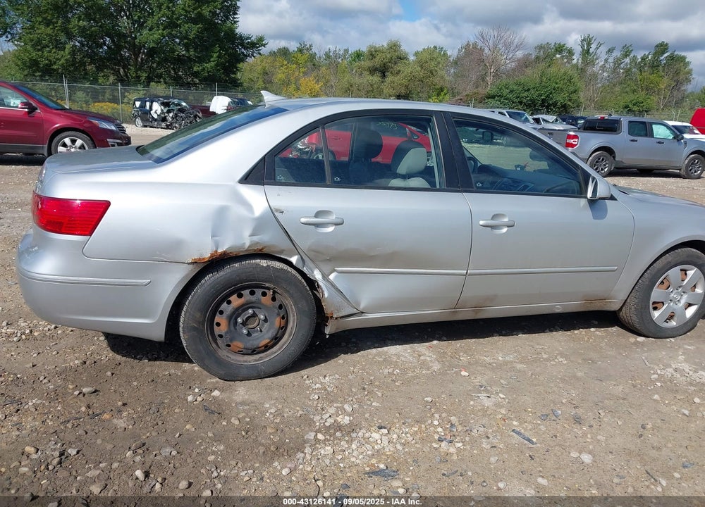 2009 HYUNDAI SONATA VIN: 5NPET46C49H444813