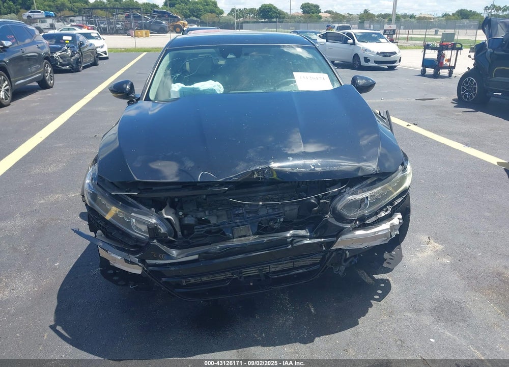 2018 HONDA ACCORD VIN: 1HGCV1F18JA033412