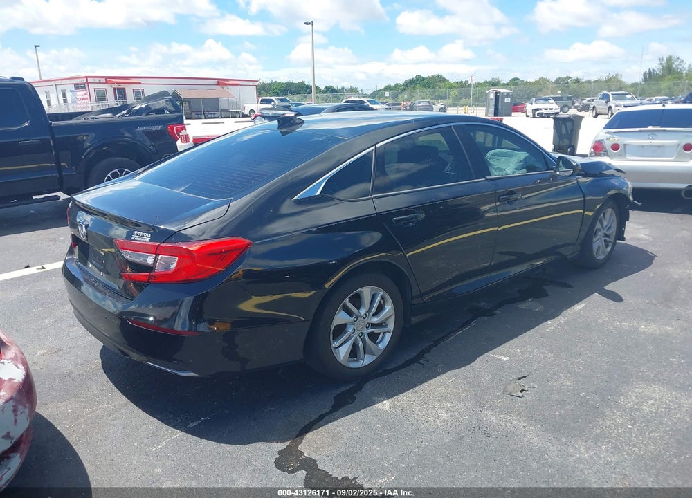 2018 HONDA ACCORD VIN: 1HGCV1F18JA033412