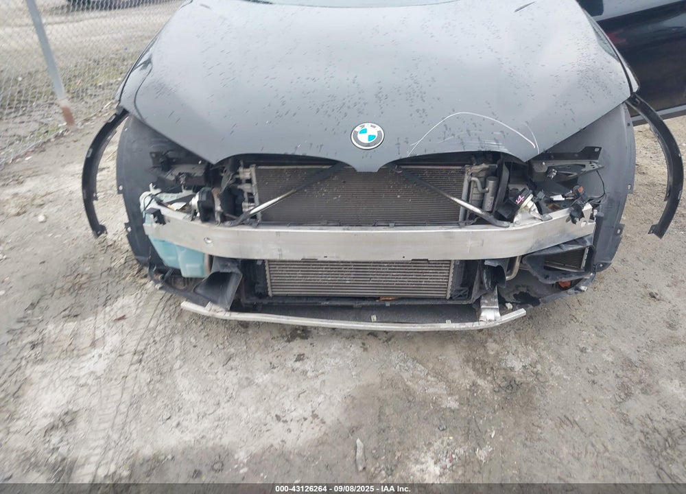 2016 BMW X1 VIN: WBXHT3C39G5E52713