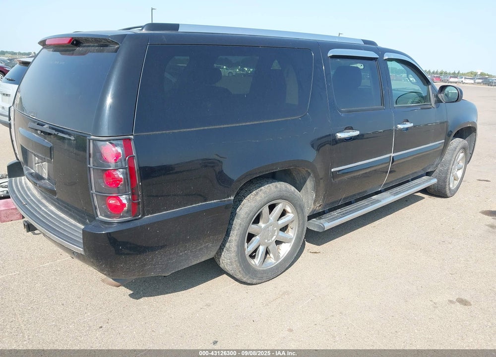2007 GMC YUKON XL VIN: 1GKFK668X7J378078