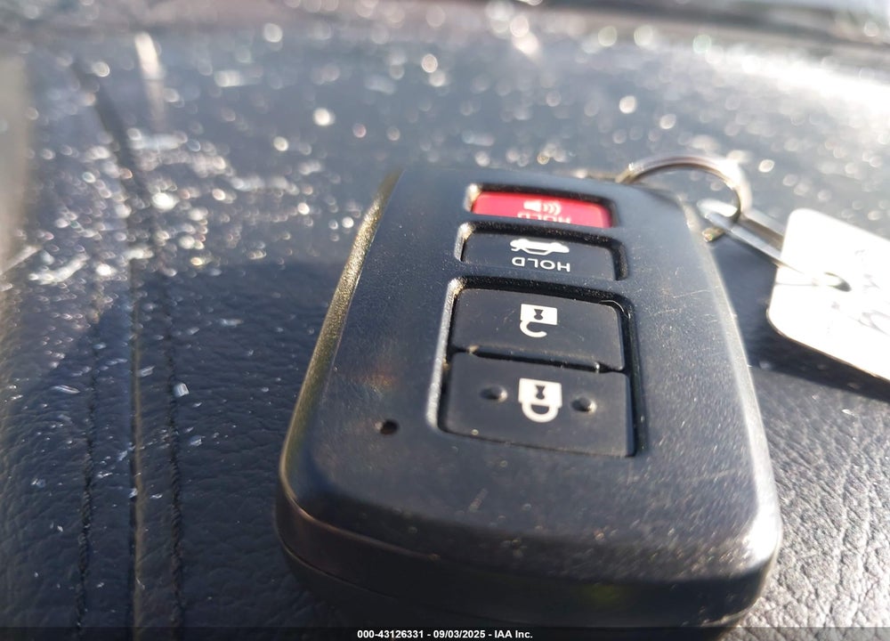 2015 TOYOTA AVALON HYBRID VIN: 4T1BD1EB9FU047800