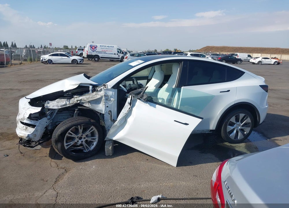 2021 TESLA MODEL Y LONG RANGE DUAL MOTOR ALL-WHEEL DRIVE VIN: 5YJYGDEE1MF271568