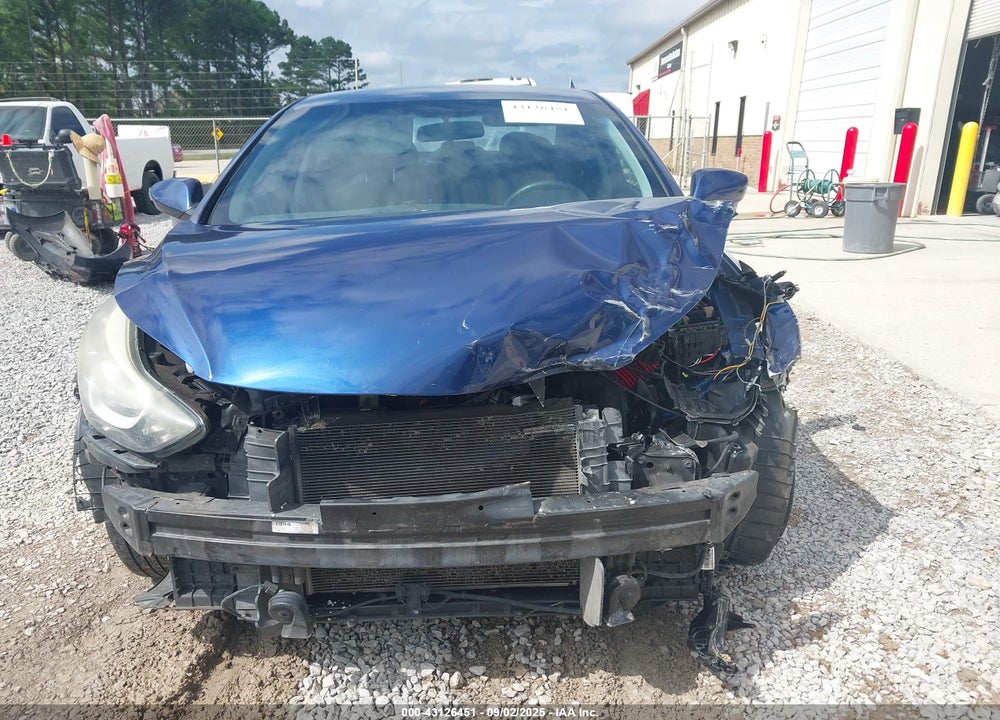 2016 HYUNDAI ELANTRA VIN: 5NPDH4AEXGH737179