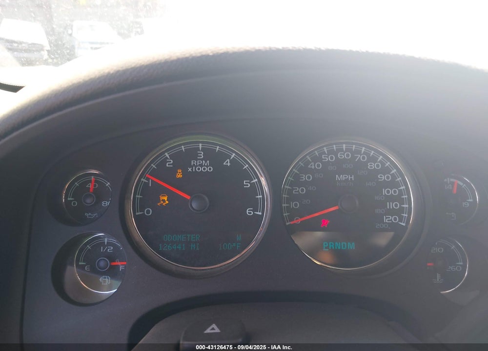 2013 CHEVROLET SUBURBAN 1500 LS VIN: 1GNSCHE02DR279905