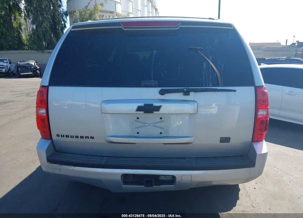2013 CHEVROLET SUBURBAN 1500 LS VIN: 1GNSCHE02DR279905