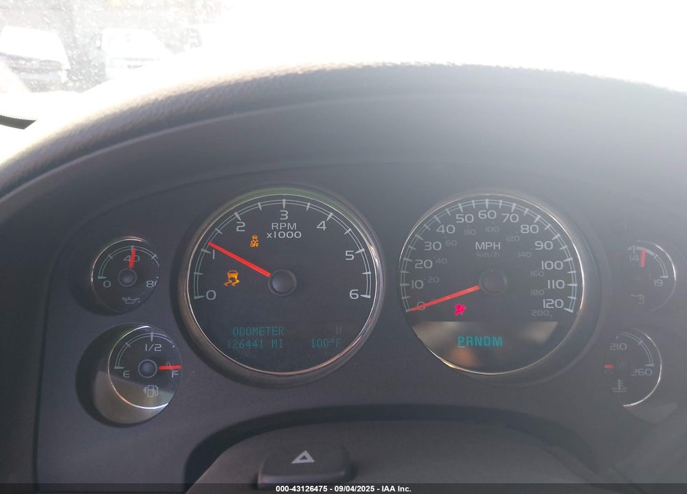 2013 CHEVROLET SUBURBAN 1500 LS VIN: 1GNSCHE02DR279905