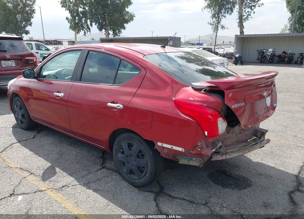 2016 NISSAN VERSA VIN: 3N1CN7APXGL807032