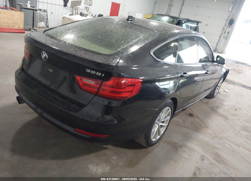 2015 BMW 3 SERIES VIN: WBA8Z5C53FGS36345