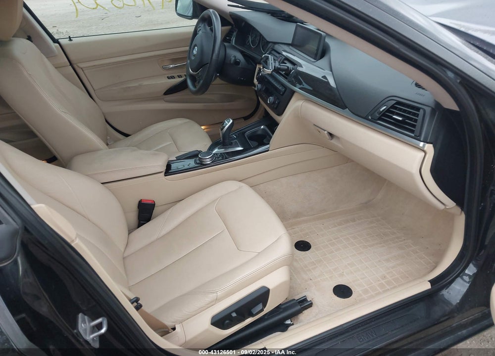 2015 BMW 3 SERIES VIN: WBA8Z5C53FGS36345