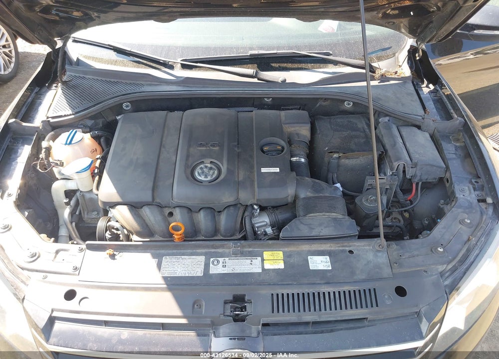 2012 VOLKSWAGEN PASSAT VIN: 1VWBP7A32CC046712