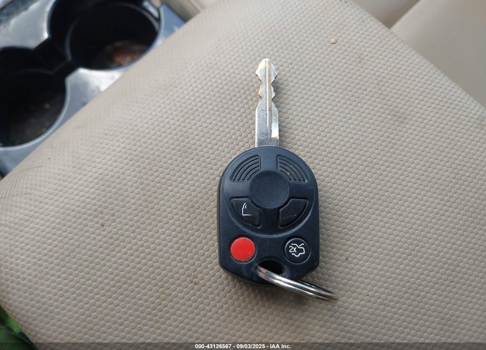 2008 FORD ESCAPE LIMITED VIN: 1FMCU041X8KD14979