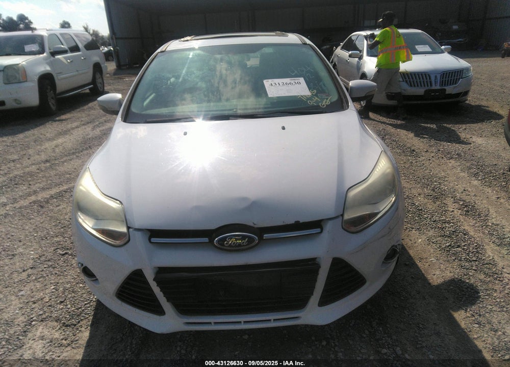 2012 FORD FOCUS VIN: 1FAHP3M23CL404012