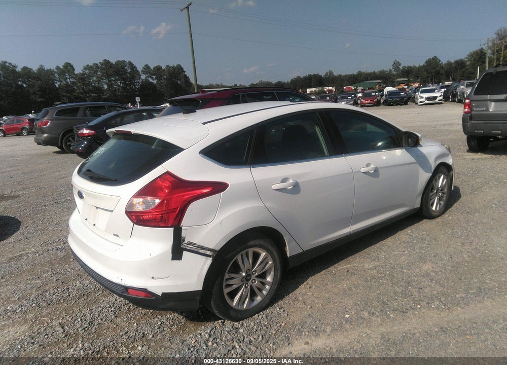 2012 FORD FOCUS VIN: 1FAHP3M23CL404012