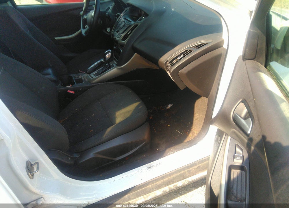 2012 FORD FOCUS VIN: 1FAHP3M23CL404012