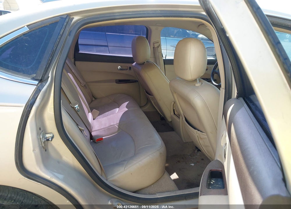 2009 BUICK LACROSSE VIN: 2G4WD582691127172