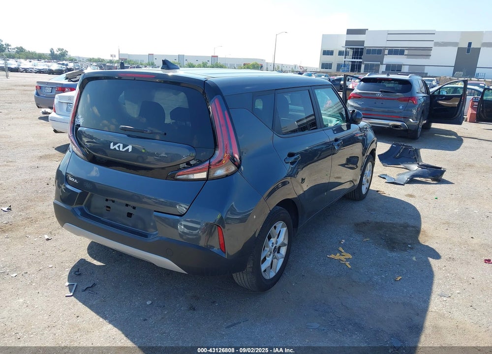 2023 KIA SOUL LX VIN: KNDJ23AU3P7883238