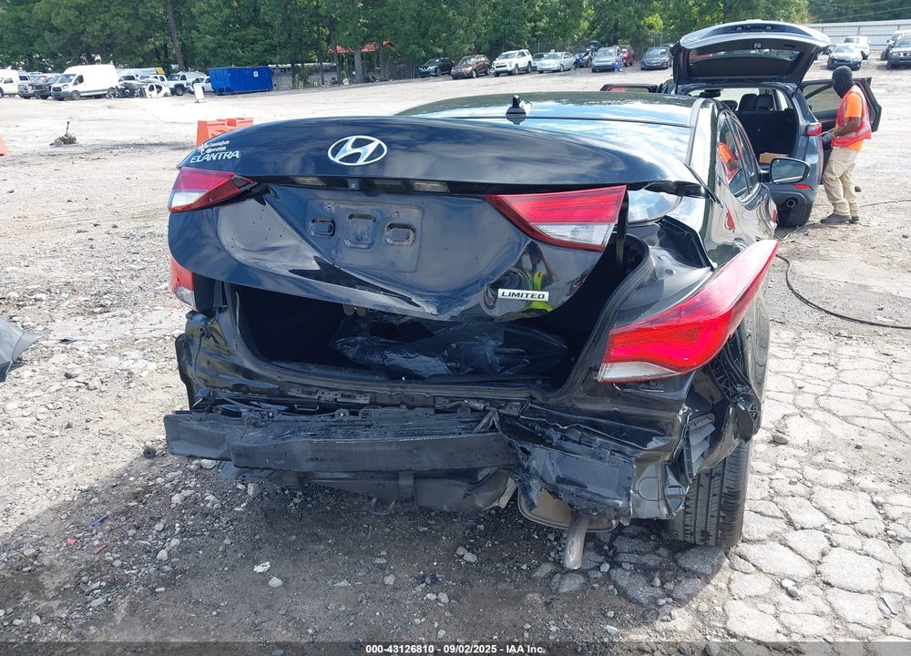 2015 HYUNDAI ELANTRA VIN: KMHDH4AE0FU286005